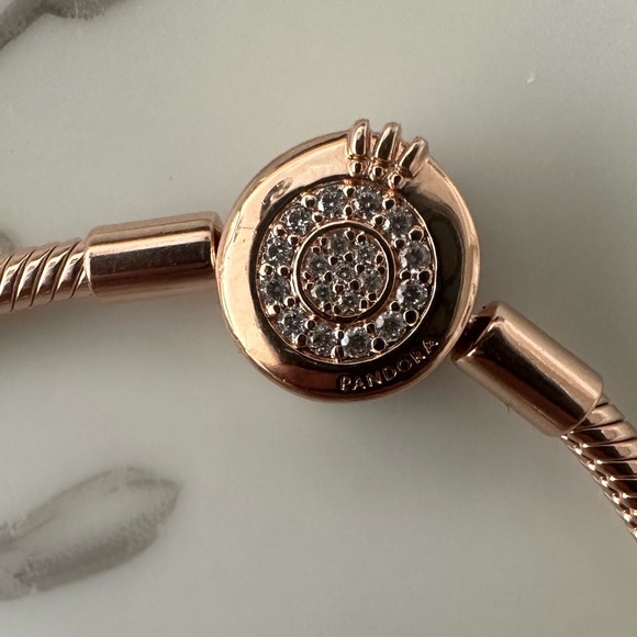 Pandora Moments Sparkling Crown O Snake Chain Bracelet Rose Gold Set - Picture 5 of 8